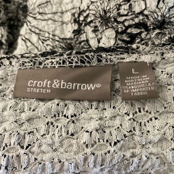 Croft & Barrow Stretch Black & White Floral Top - Picture 4 of 4